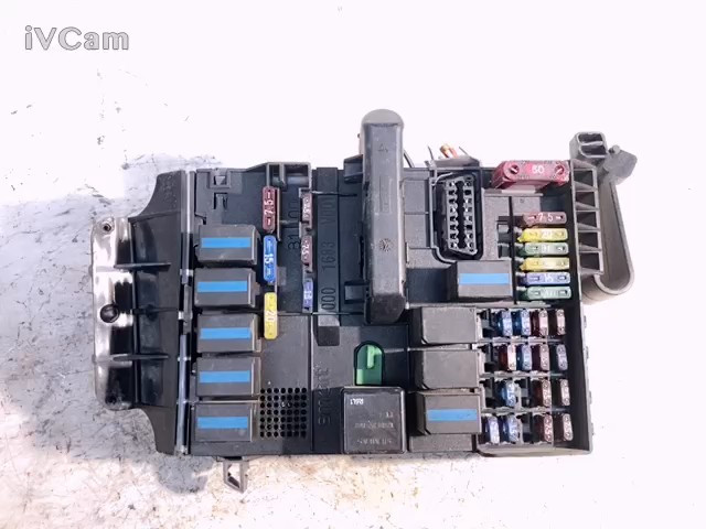 Centralina Porta Fusibili E Body Computer (Smart) 001683V0001 Usato