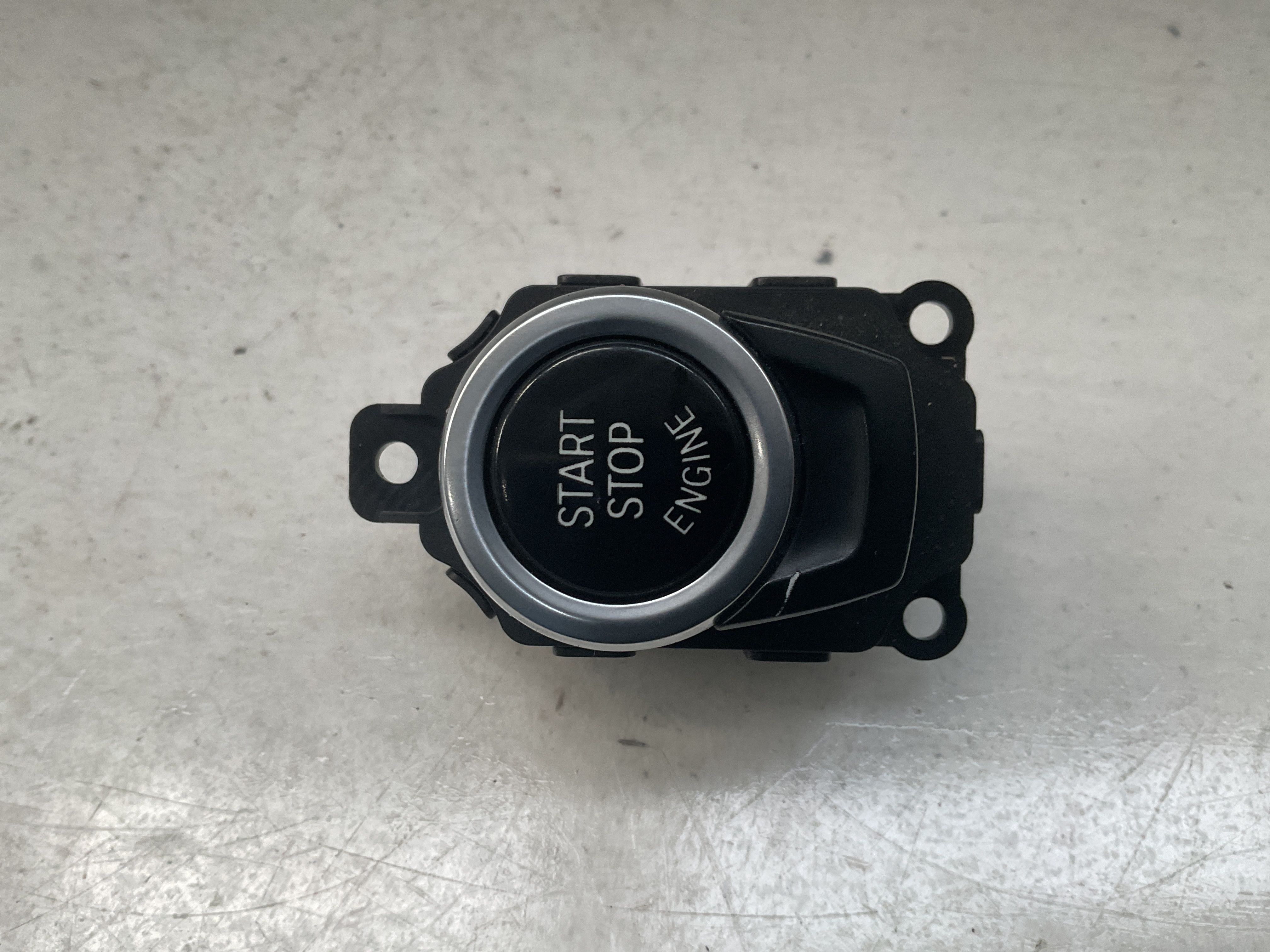 Pulsante Start Stop In ABS Per Dodge Challenger, Durango, Grand Caravan E Jeep Cherokee (2008-2018)