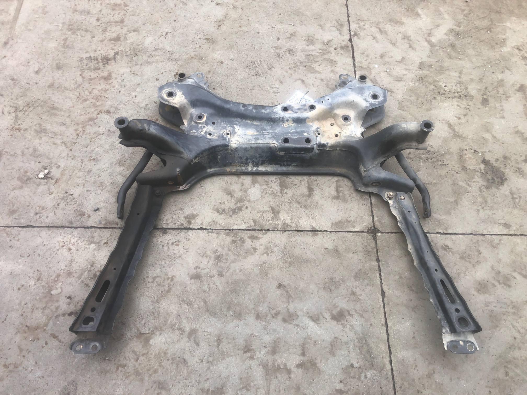 Telaio Ausiliario Ant. (Toyota) 5120142071 Usato