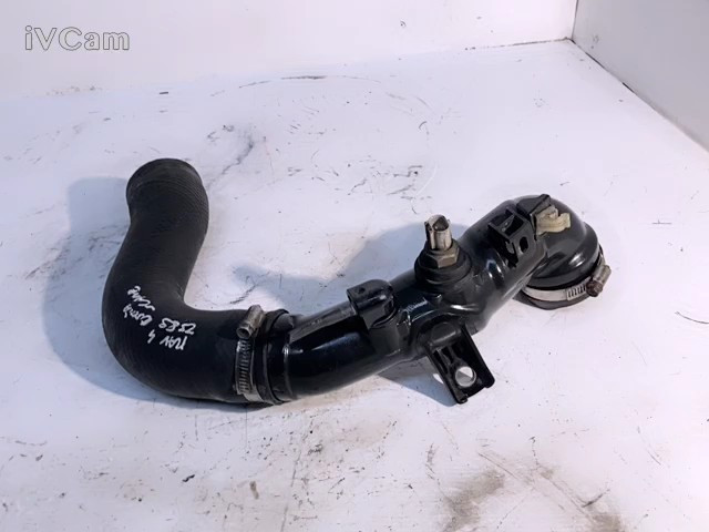 Tubo Intercooler (Toyota) 1736226010 Usato