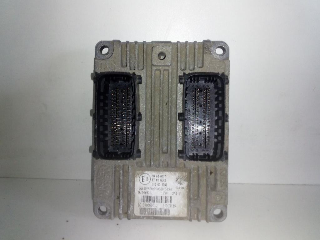 Centralina Iniezione IAW 5SF8.E4/HW413 51003135 Usato