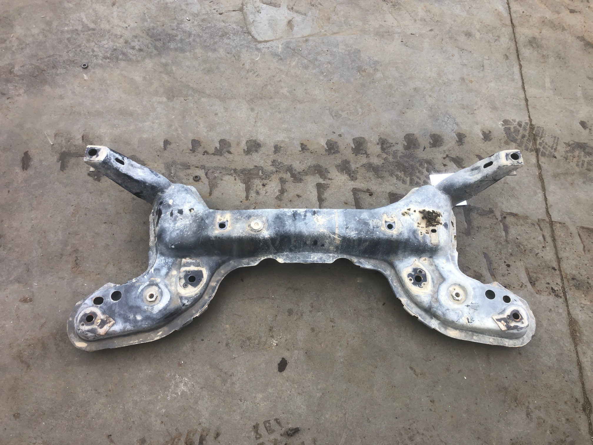 Telaio Ausiliario Ant. (Fiat) 50703111 Usato