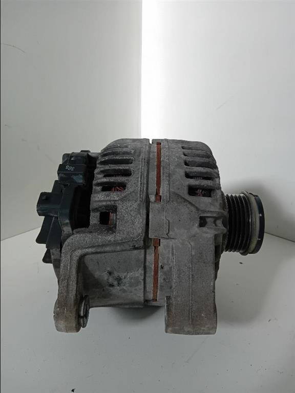 Alternatore 13266809 Usato