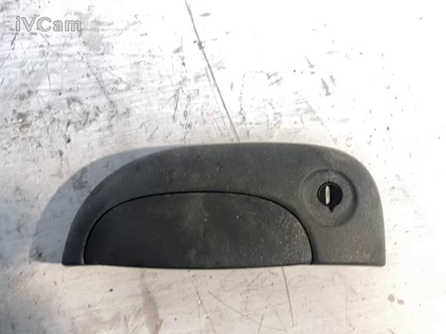 Maniglia Porta Ant. Sinistro (Renault) 8200107367 Usato