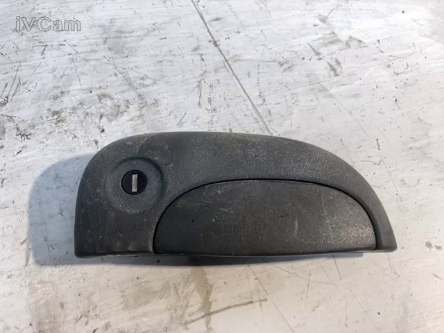 Maniglia Porta Ant. Destro (Renault) 8200107368 Usato