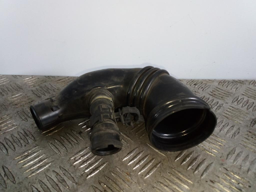 Manicotto Aspirazione Aria Entrata Filtro 51897510 Usato