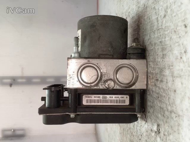 Pompa Abs (Bosch) 71749879 Usato