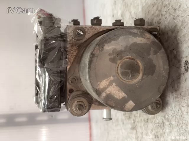 Pompa Abs (Bosch) 71749879 Usato