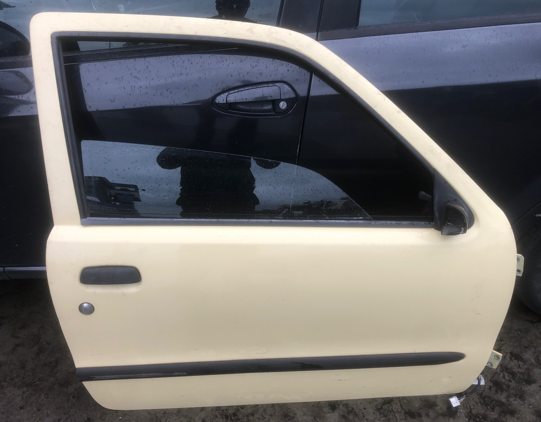 Portiera Anteriore Destra (Fiat) 51785601 Usato