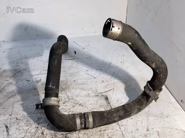 Tubo Uscita Scambiatore Aria/aria (Opel) 13269379 Usato