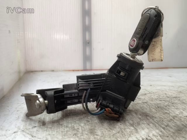 Interruttore Accensione (Fiat) 50525430 Usato