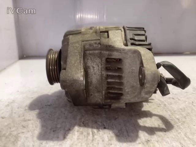 Alternatore (Renault) 7711134752 Usato