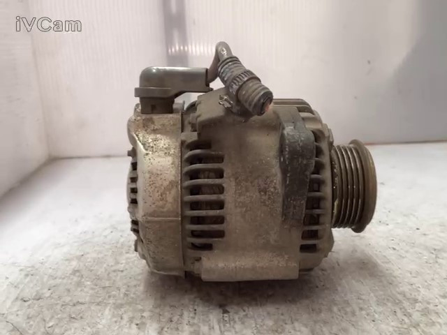 Alternatore (Toyota) 2706033040 Usato