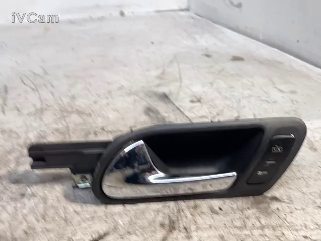 Maniglia Interna Anteriore Sinistra (Volkswagen) 1K1837113E71N Usato