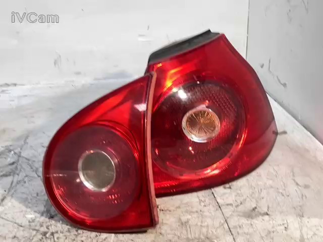 Stop Fanale Posteriore Destro (Volkswagen) 1K6945096AA Usato