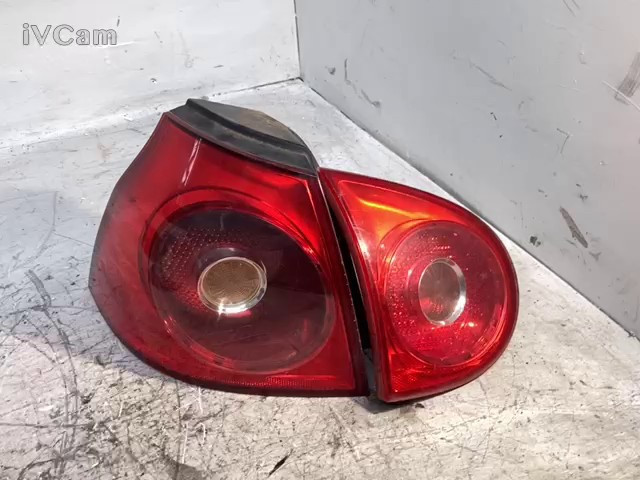 Stop Fanale Posteriore Sinistro (Volkswagen) 1K6945095AA Usato