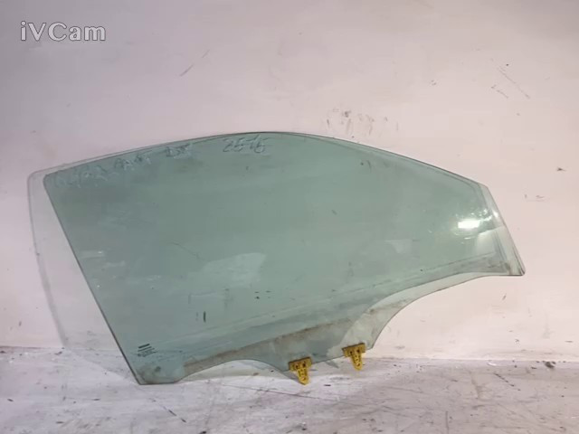 Vetro Scendente Anteriore Destro (Nissan) 80300BC60A Usato