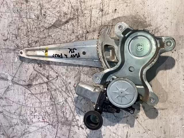 Interruttore Alzacristalli Porta Post. Sinistro (Toyota) 6980442040 Usato