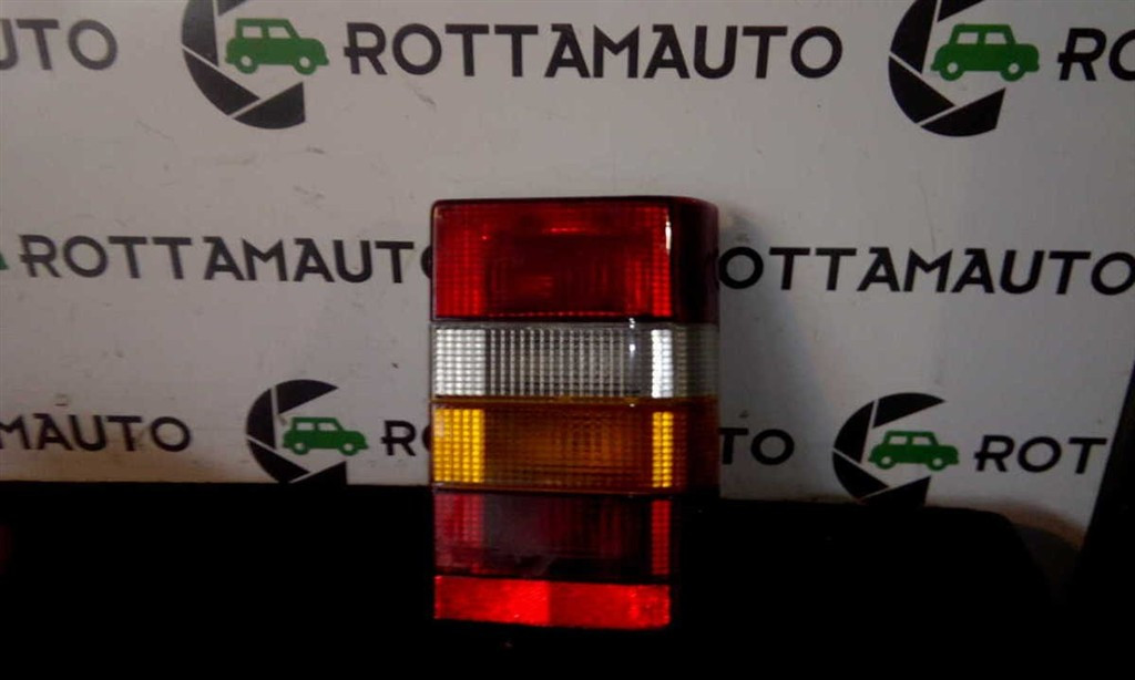 fanale post. sinistro - Immagine 1 di 3