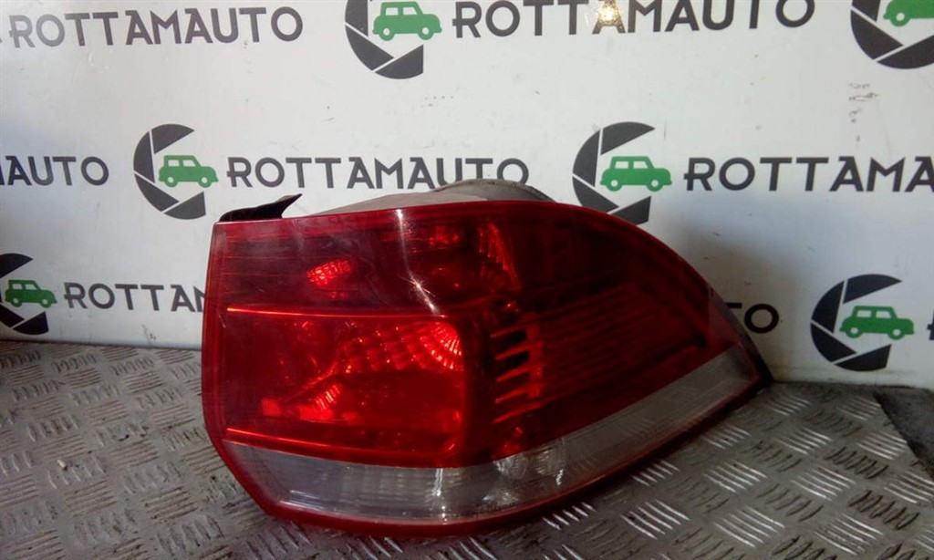 Fanale Post. Destro 1k9945096 Usato