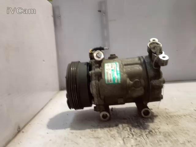 Compressore A/c (Renault) 7711134670 Usato