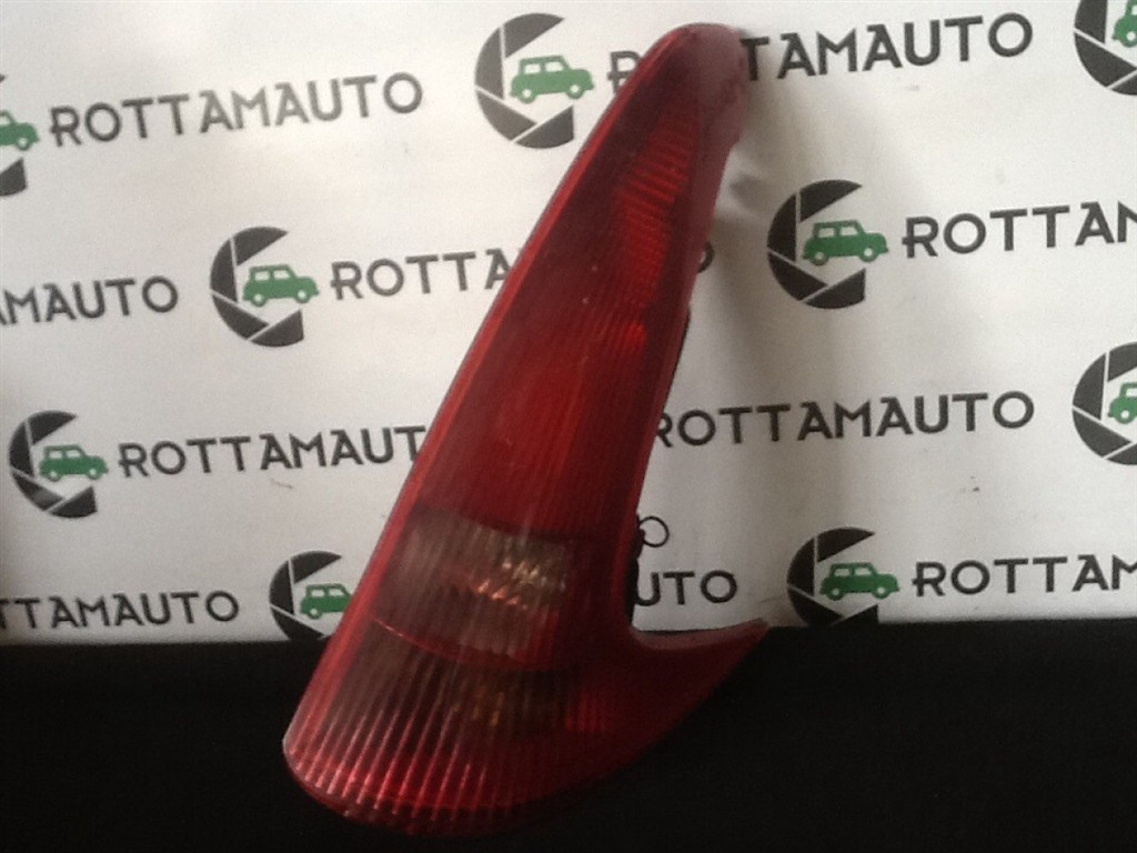 Fanale post. Destro - Immagine 1 di 3