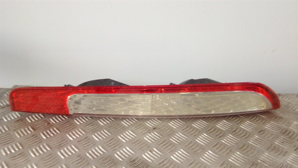 Fanale Post. Destro 8m5113404ad Usato