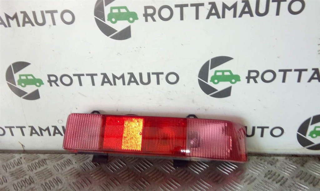 Fanale Post. Destro Usato