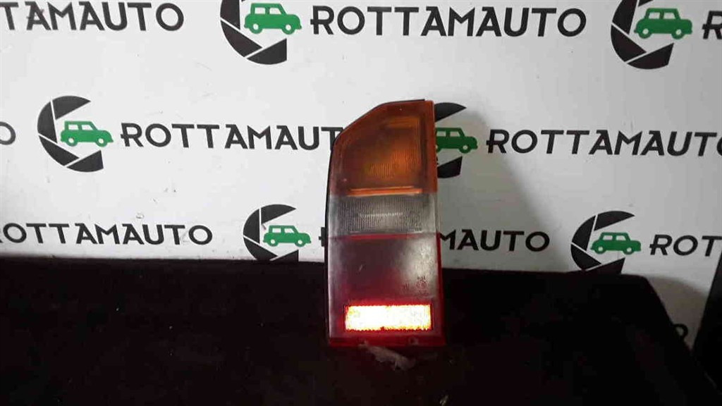 Fanale Post. Sinistro 220 32224 a Usato
