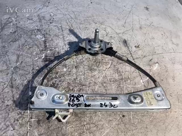Alzavetro Manuale Post Dx (Fiat) 46803653 Usato