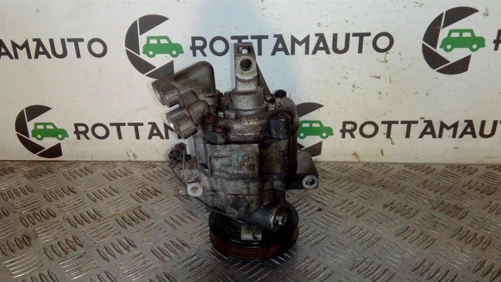 Compressore A/c (Valeo) 9520051KA0 Usato