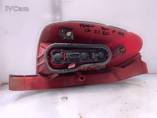 Stop Fanale Posteriore Destro (Peugeot) 6351J3 Usato