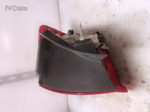 Stop Fanale Posteriore Sinistro (Audi) 8L0945095B Usato