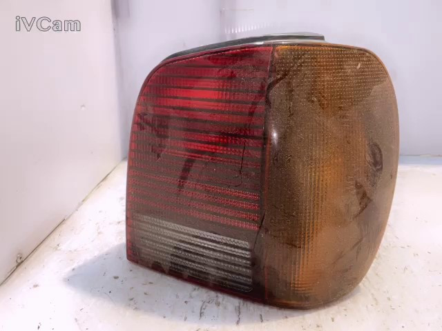Stop Fanale Posteriore Destro (Volkswagen) 6N0945096B Usato