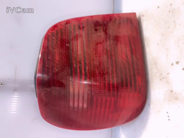 Stop Fanale Posteriore Sinistro (Volkswagen) 6N0945095 Usato