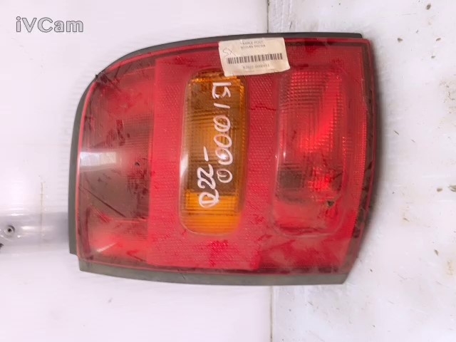 Fanale Post. Sinistro (Nissan) B65555F301 Usato