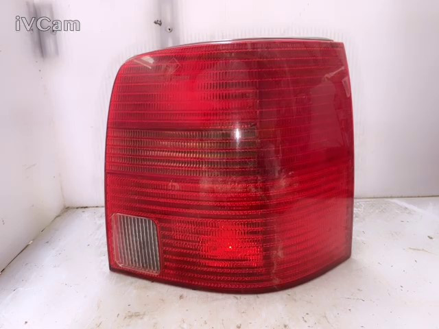 Stop Fanale Posteriore Destro (Volkswagen) 3B9945096G Usato
