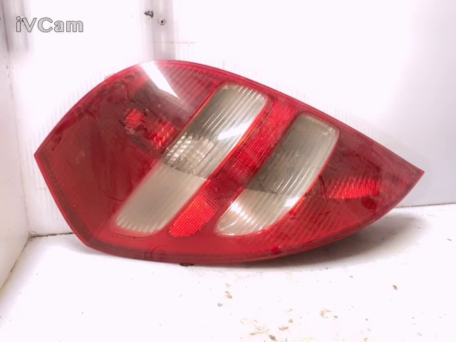 Stop Fanale Posteriore Sinistro (Mercedes) A1698200964 Usato