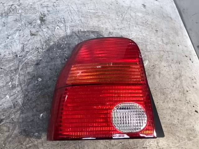 Stop Fanale Posteriore Sinistro (Volkswagen) 6X0945095D Usato