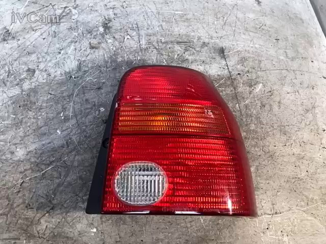 Stop Fanale Posteriore Destro (Volkswagen) 6X0945096E Usato