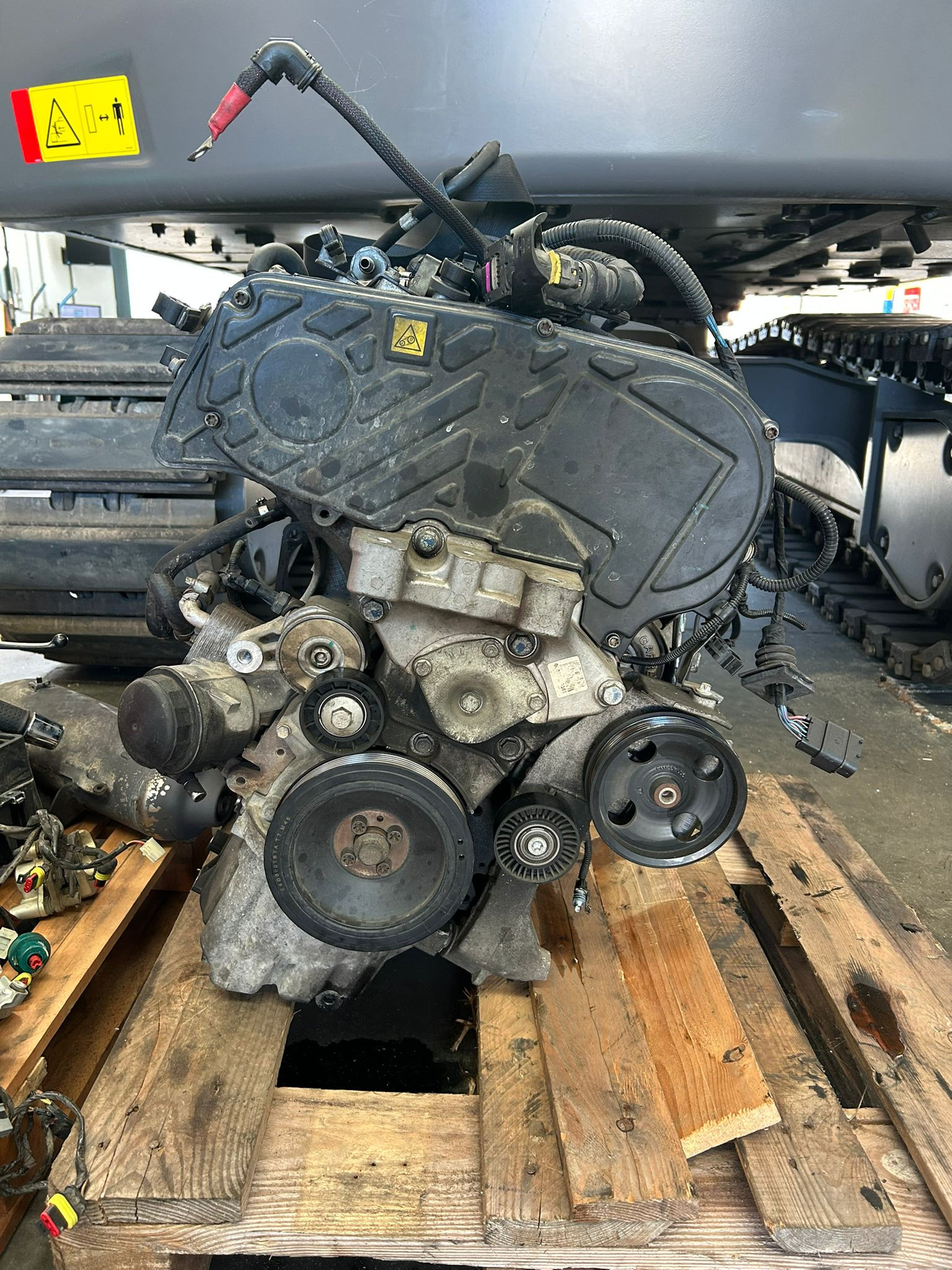Motore Semicompl. (Alfa Romeo) 71749116 Usato