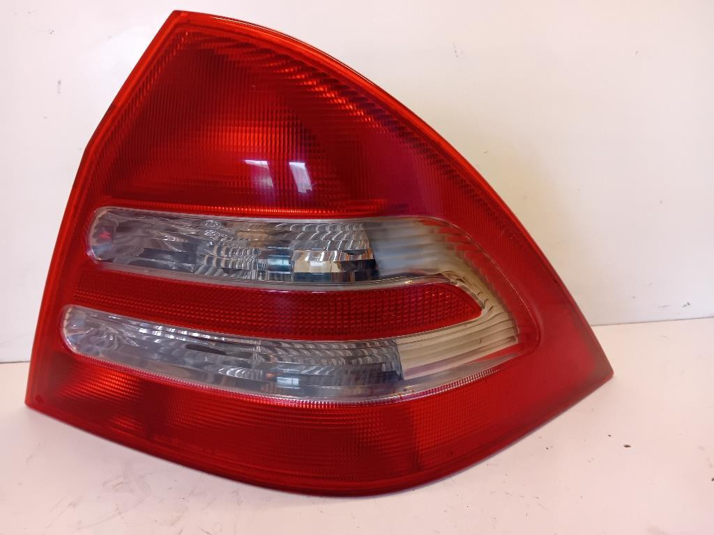 Fanale Post. Destro A2038200264 Usato