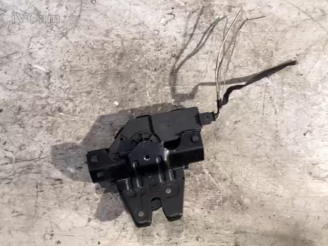 Serratura Cofano Post. (Bmw) 51247840617 Usato