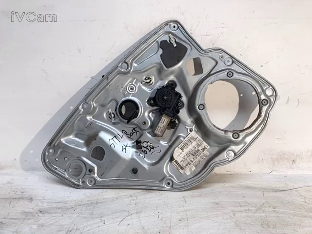 Alzacristallo Elettr. Porta Post. Sinistro (Fiat) 46831657 Usato