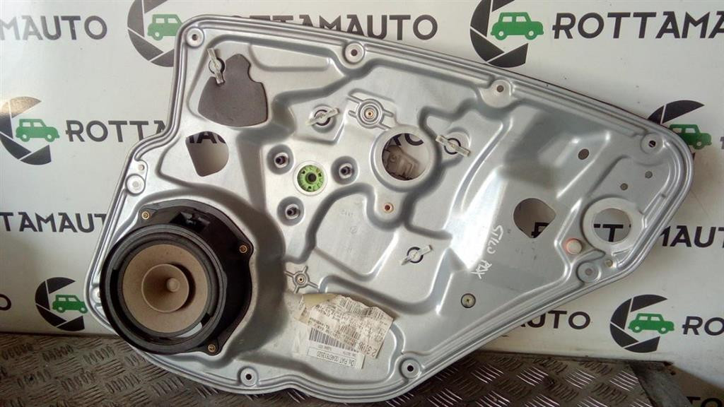 Alzacristallo Elettr. Porta Post. Destro 00467813520 Usato