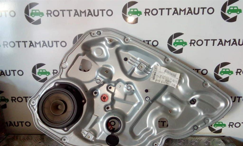 Alzacristallo Elettr. Porta Post. Destro 517461550 Usato