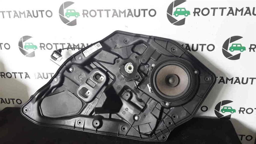 Alzacristallo Elettr. Porta Post. Destro D651 73 97XB 7110234 Usato