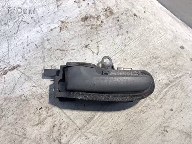 Maniglia Int. Apertura Porta Post. Sinistro (Peugeot) 9143K9 Usato