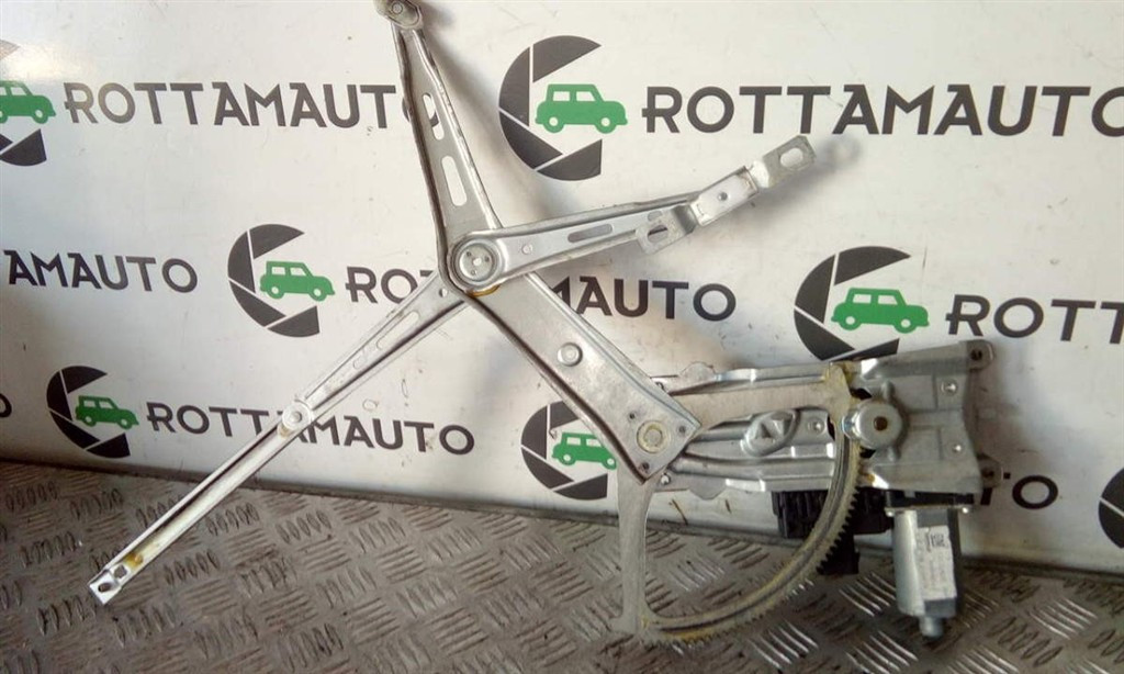 Alzacristallo Elettr. Porta Ant. Sinistro 13132435 Usato