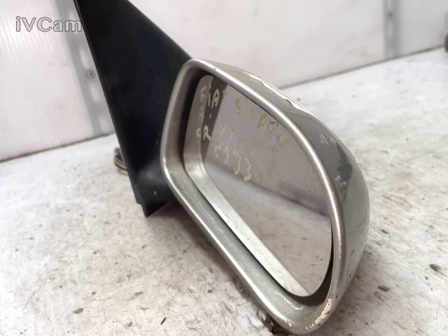 Retrovisore Est. Destro (Fiat) 735247418 Usato